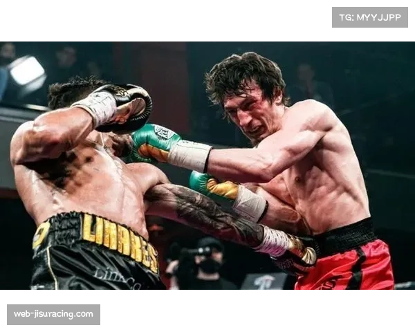 阿卜杜拉耶夫世锦赛TKO唐凯延续强劲势头展现拳坛霸气